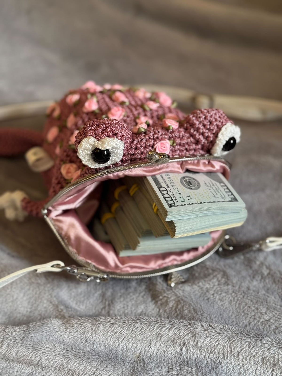 Rose Frog Bag