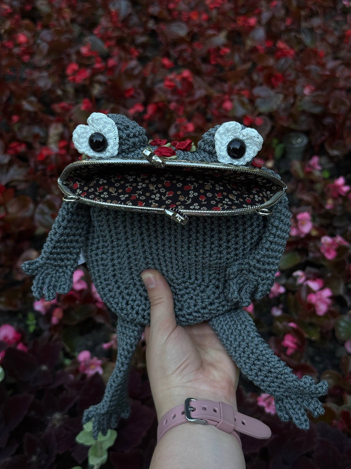 Rose Frog Bag