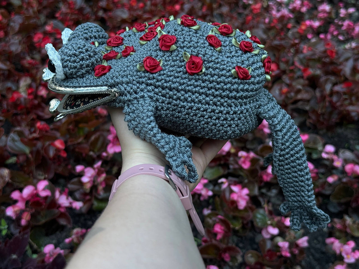 Rose Frog Bag