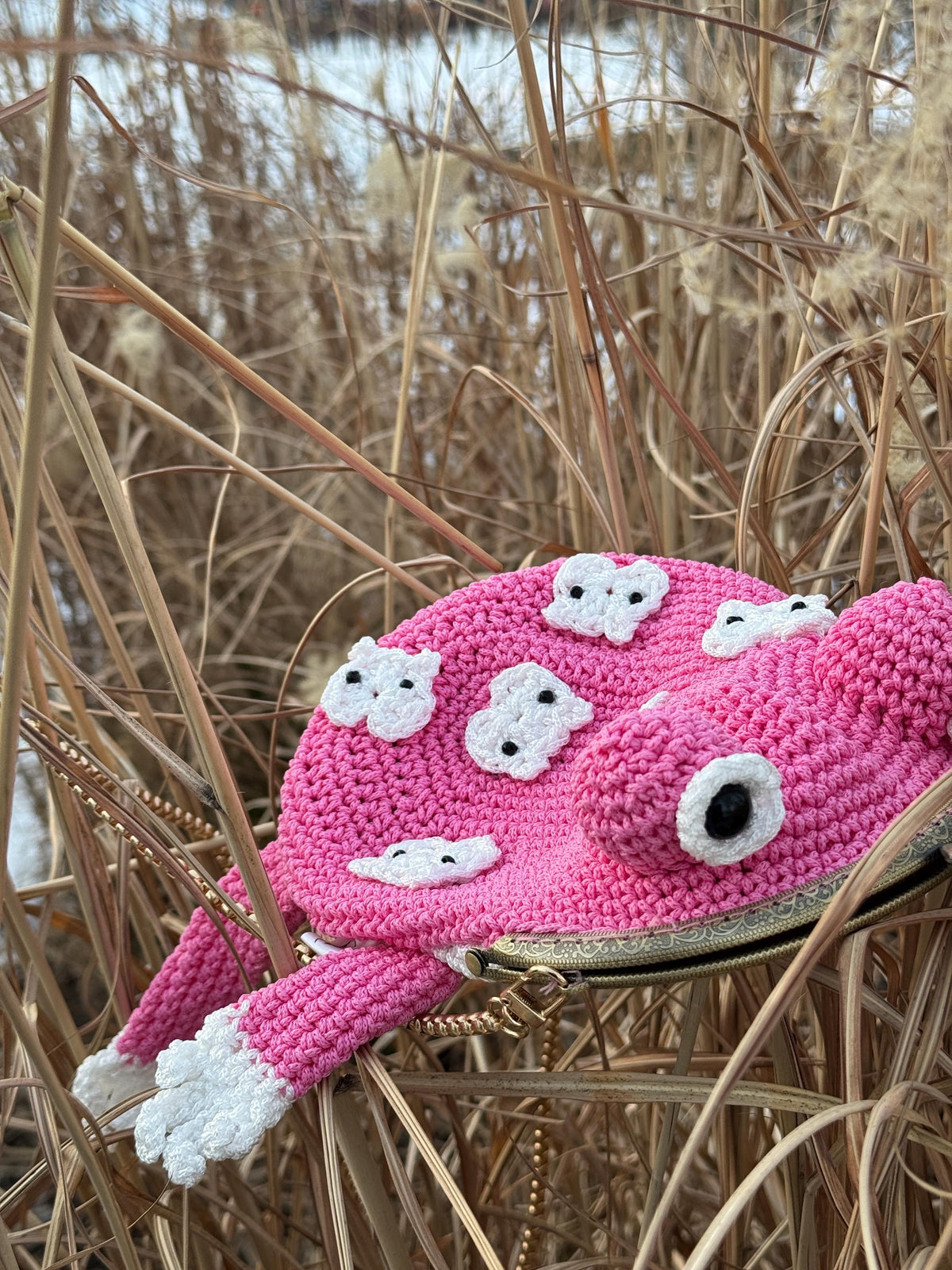 Pink Frog Bag with Cat Patches – Cute Crochet Frog Purse, Wallet or Cosmetic Bag
