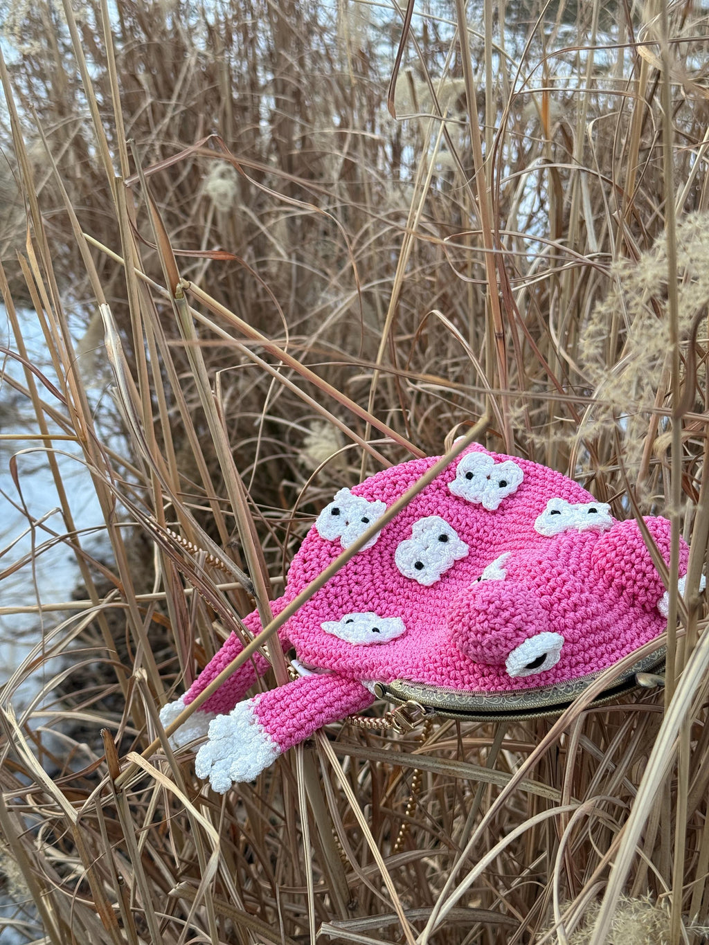 Pink Frog Bag with Cat Patches – Cute Crochet Frog Purse, Wallet or Cosmetic Bag