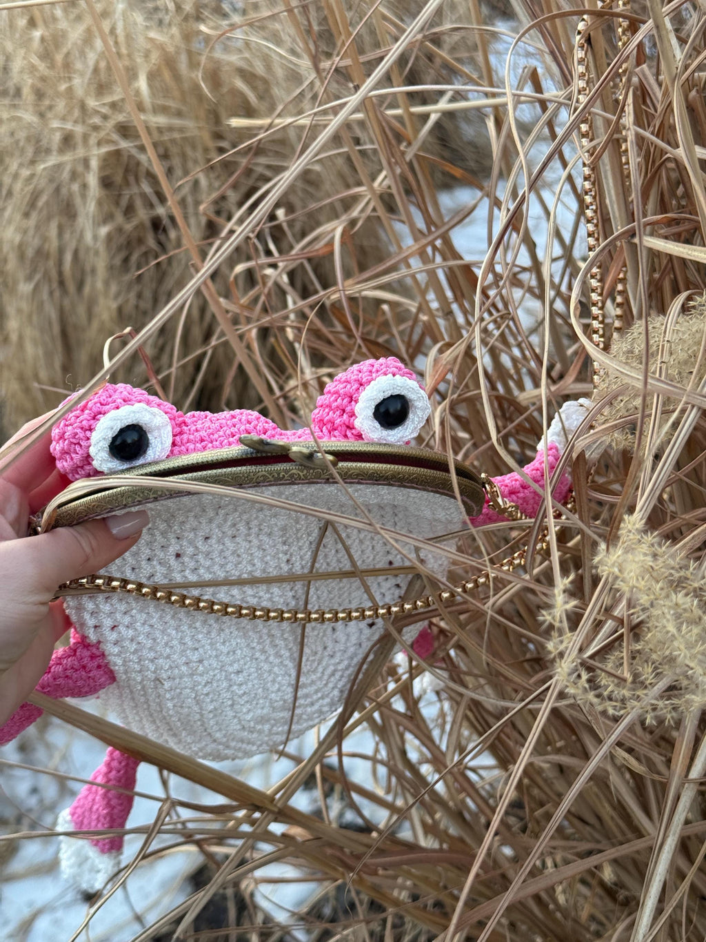Pink Frog Bag with Cat Patches – Cute Crochet Frog Purse, Wallet or Cosmetic Bag