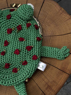 Green Minimalist Frog Bag – Handmade Crochet Frog Purse with Roses
