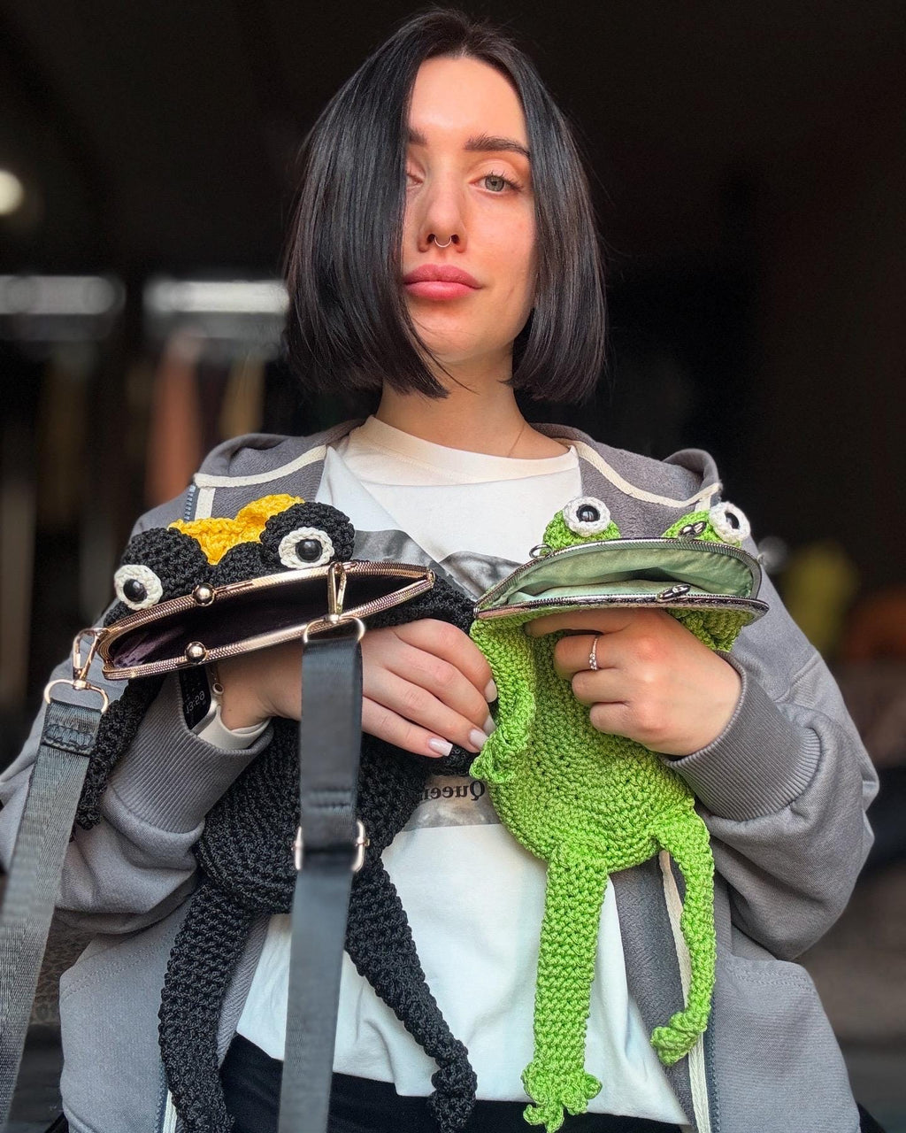 Frog King Bag – Handmade Black Frog Purse with Golden Crown