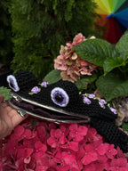 Black Crochet Frog Bag with Purple Roses – Handmade Frog Purse with Kiss Clasp and Chain Strap – Romantic Dark Frog Crossbody