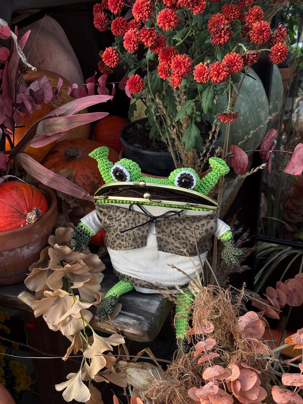 Crochet Frog Bag with Swamp Vibes – Handmade Frog Purse