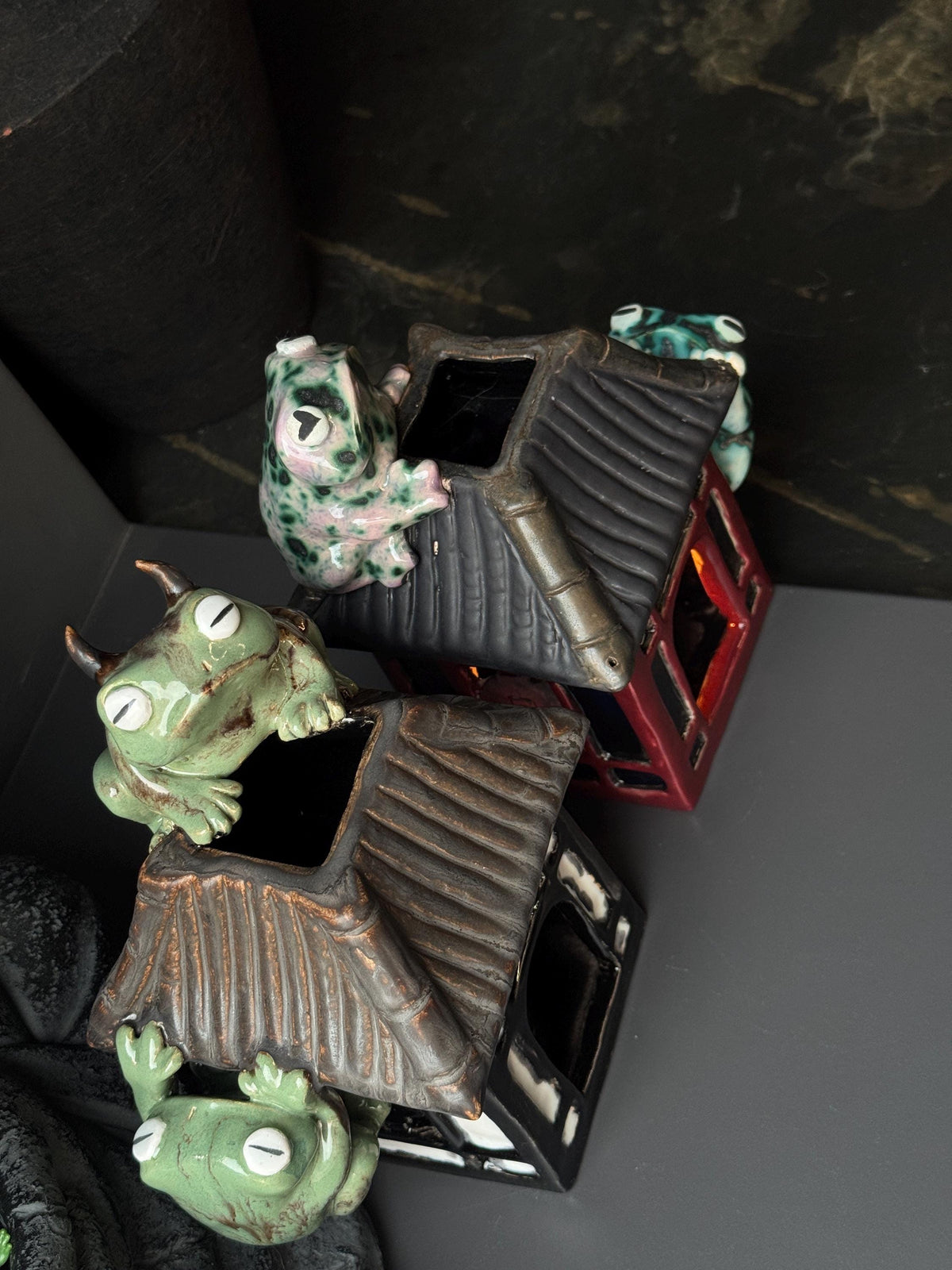 Ceramic Frog Oil Burner, Frog House Lamp, Aromatherapy Decor, Handmade Ceramic Frog House, Cottagecore Gift, Frog Lover Gift