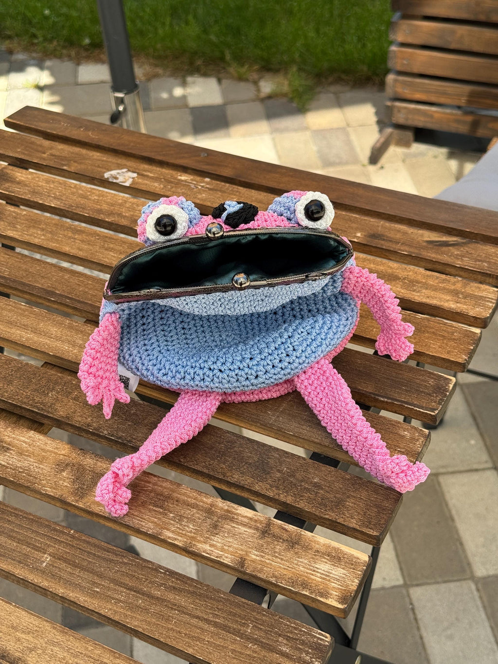 Pink Crochet Frog Bag – Handmade Leopard Frog Purse, Kawaii Frog Handbag, Cute frog Gift
