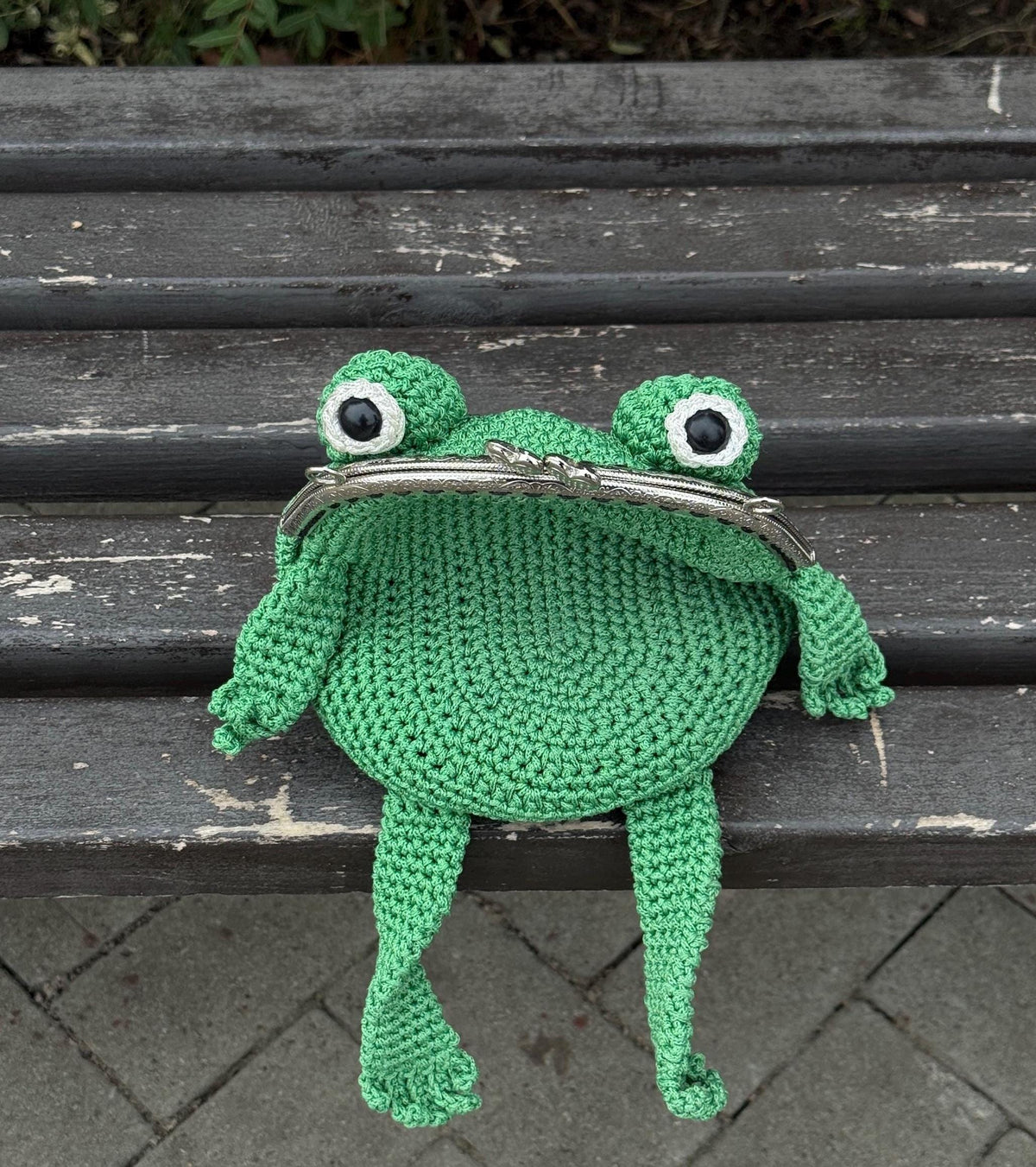 Realistic Green Crochet Frog Bag - Handmade Nature-Inspired Design