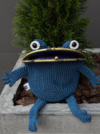 Crochet Frog Bag – Handmade Kawaii Frog Purse – Beaded Crossbody Bag – Czech Glass Beads