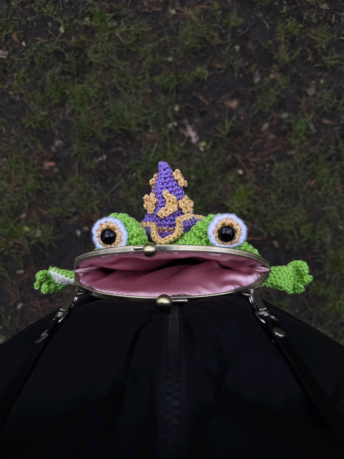 Frog Witch Purse – Handmade Shoulder & Crossbody Purse