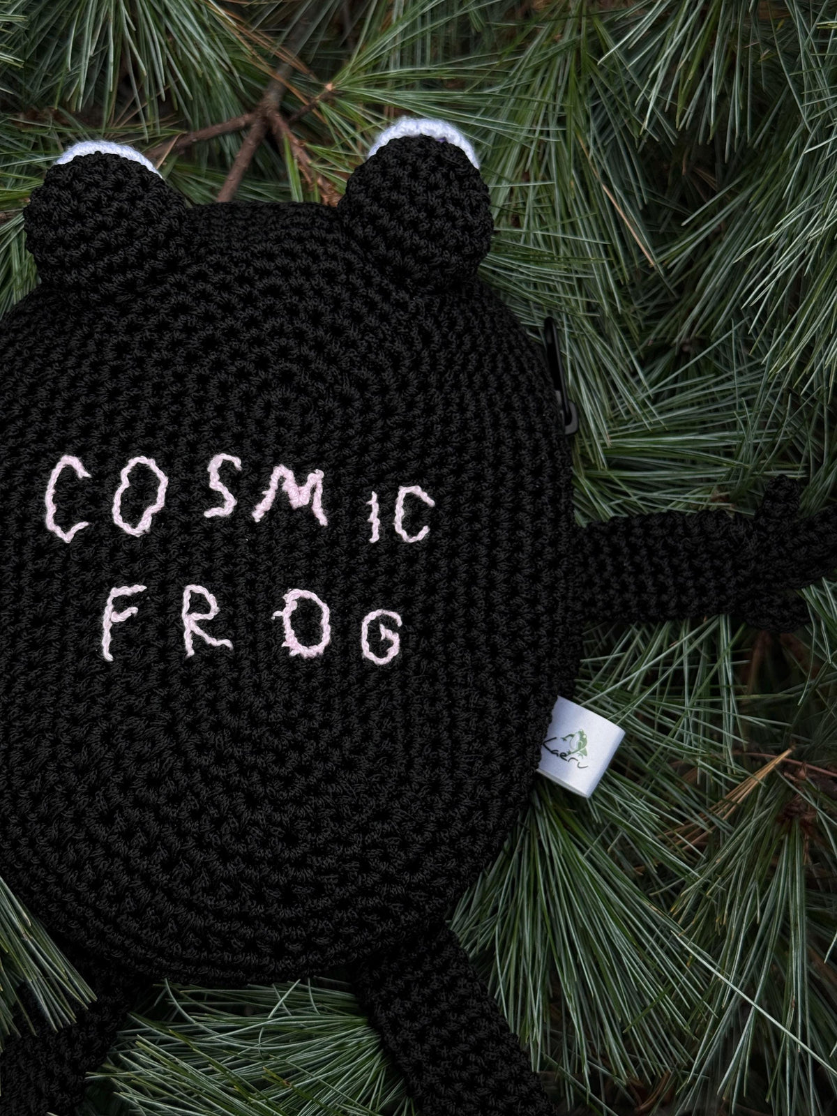 Crochet Frog Bag with Zipper – Custom Embroidery Option – Black Handmade Purse with Strap – Lined Durable Macrame Frogcore Gift