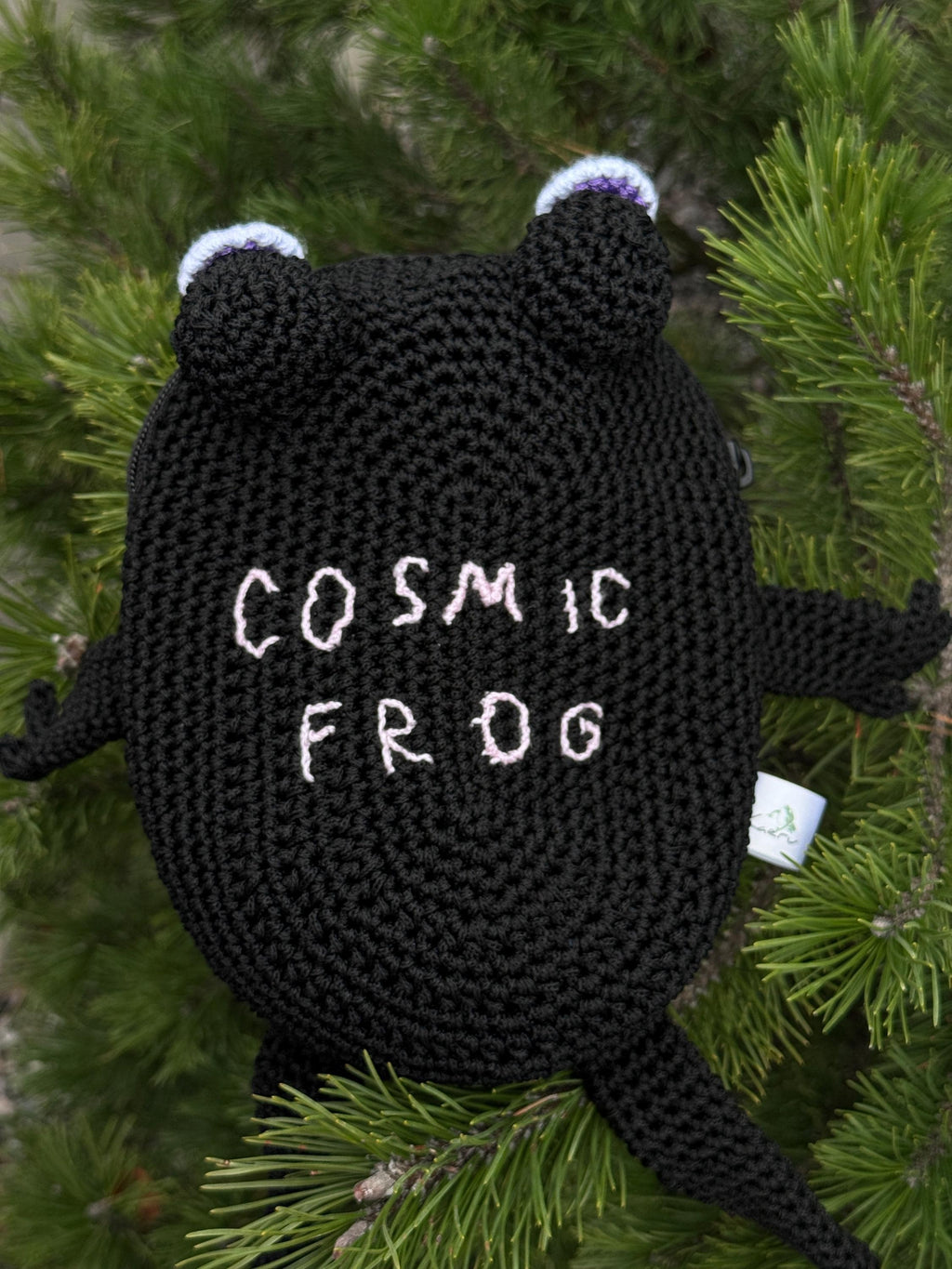 Crochet Frog Bag with Zipper – Custom Embroidery Option – Black Handmade Purse with Strap – Lined Durable Macrame Frogcore Gift