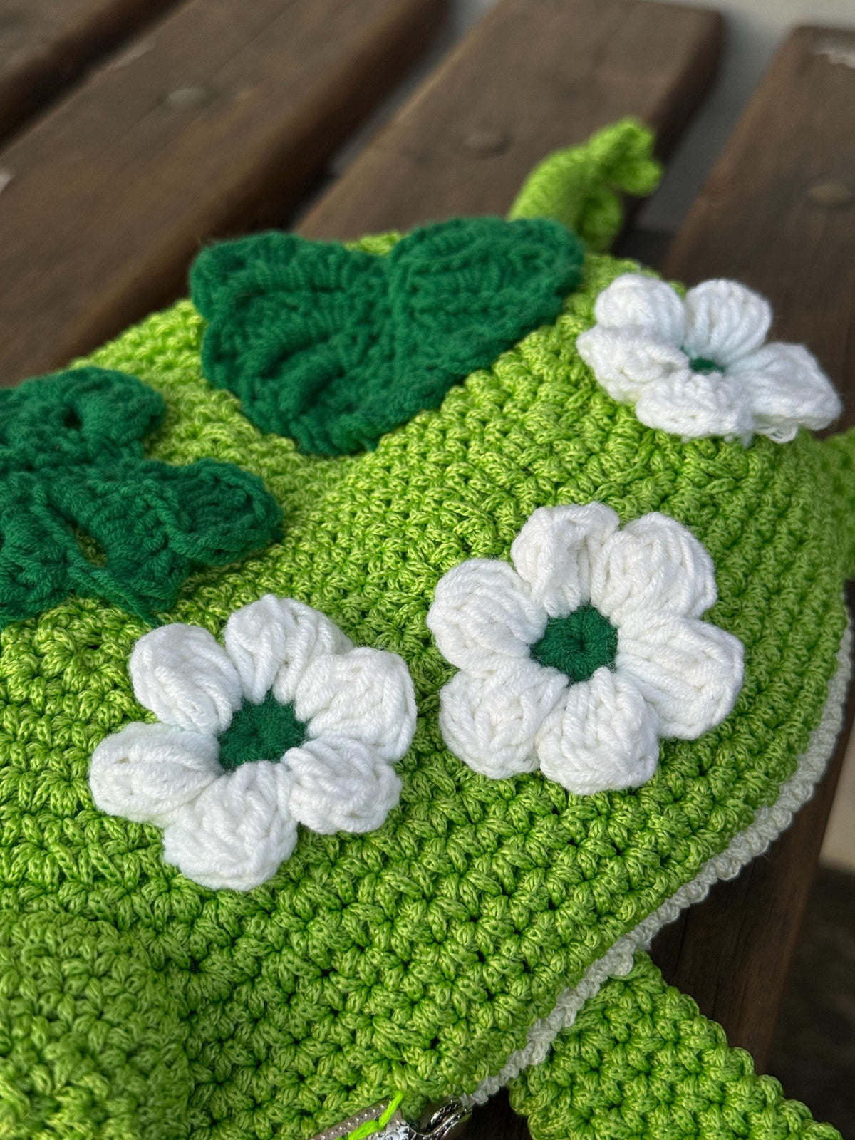 Green Frog Purse with Flowers and Leaves – Crochet Frog bag