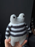 Crochet Frog Plush – Handmade Frog Toy, Soft Amigurumi Frog, Cute Frog Doll, Cozy Frog Decor