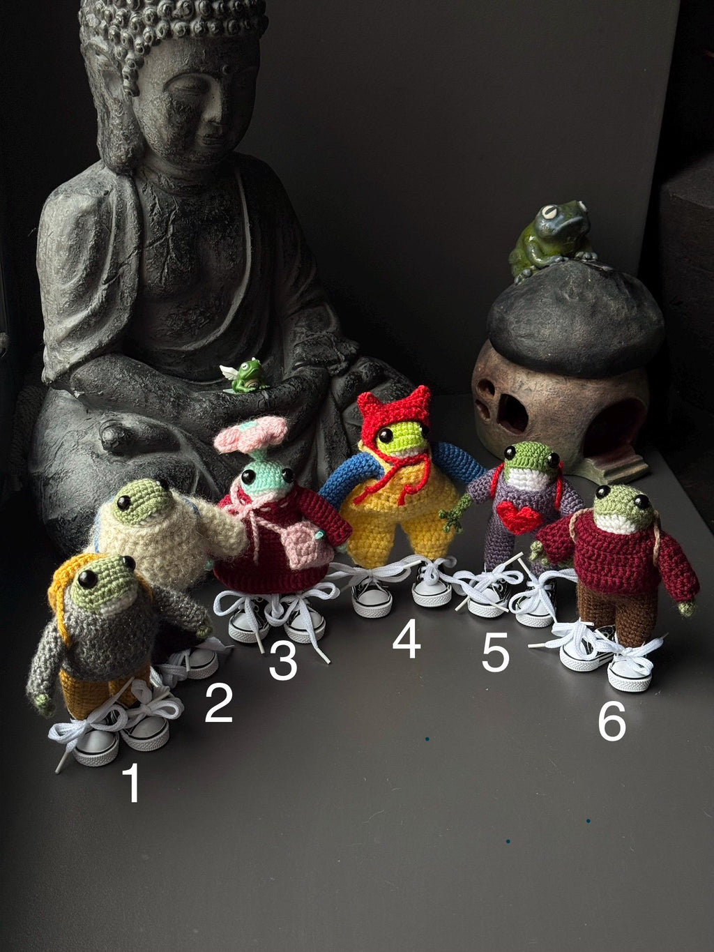 Poseable Crochet Frog Figurines – Handmade Mini Frogs with Metal Armature, Dressed Collectible