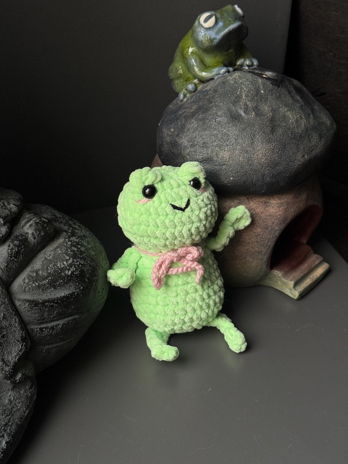 Handmade Plush Frog Toy – Soft Velvet Crochet Frog, Cute Amigurumi Frog Doll