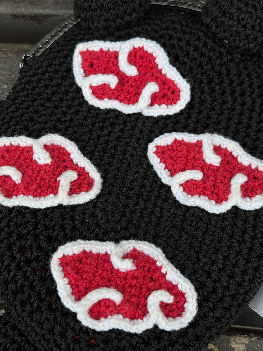 Crochet Frog Bag in Dark Anime Style – Handmade Frog Purse with Red Clouds