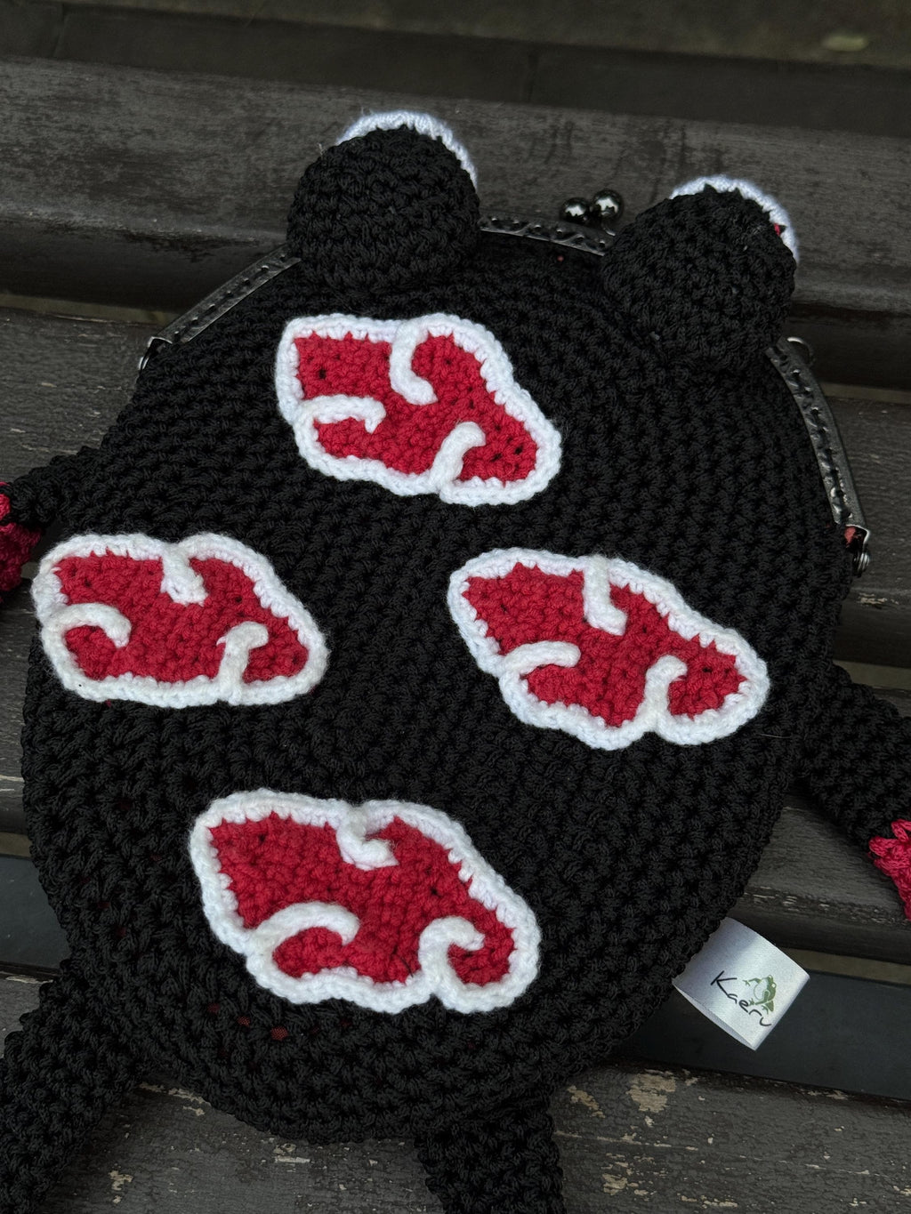 Crochet Frog Bag in Dark Anime Style – Handmade Frog Purse with Red Clouds