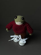 Poseable Crochet Frog Figurines – Handmade Mini Frogs with Metal Armature, Dressed Collectible