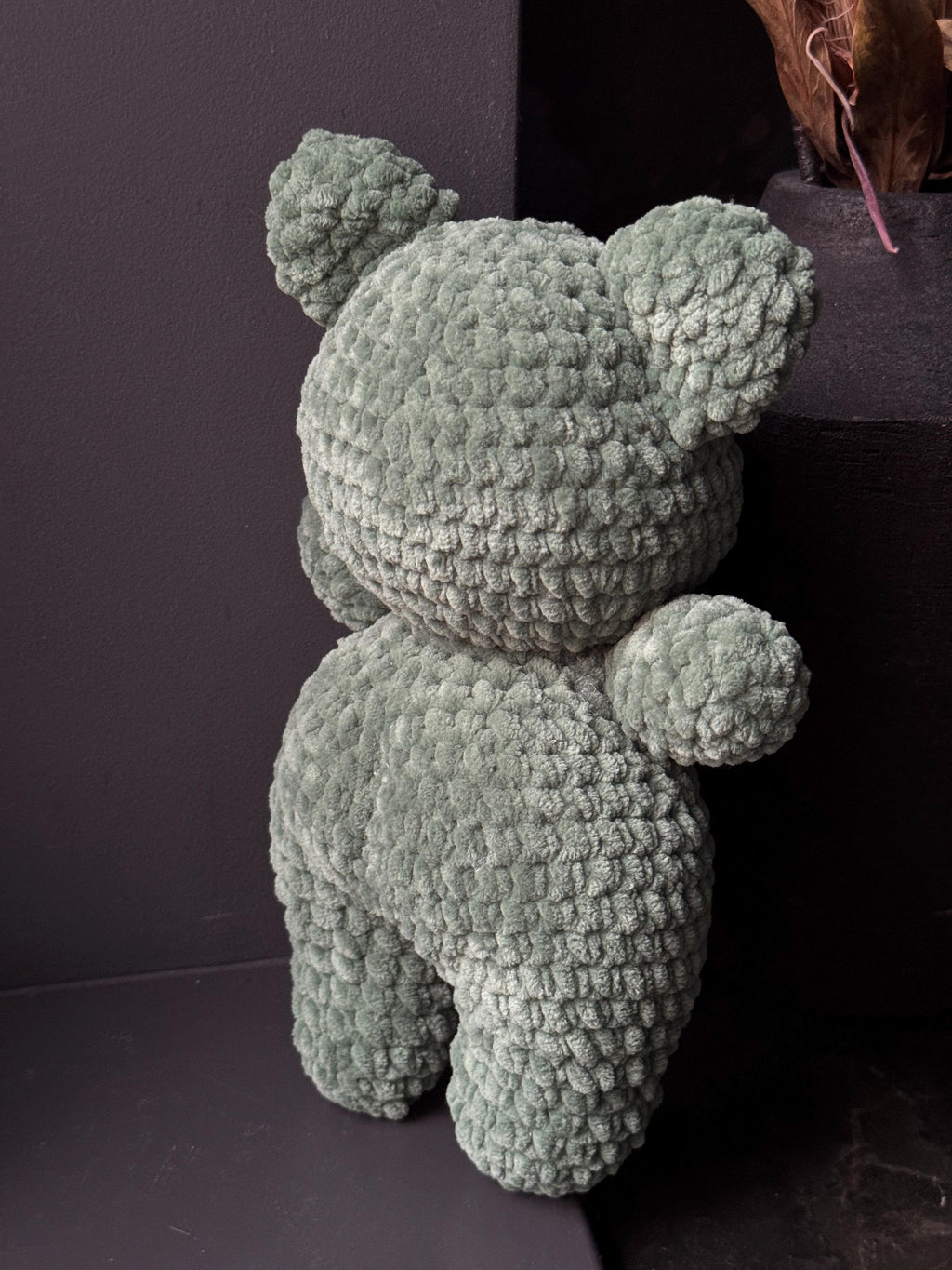 Handmade Plush Frog Toy – Soft Velvet Crochet Frog, Cute Amigurumi Frog Doll