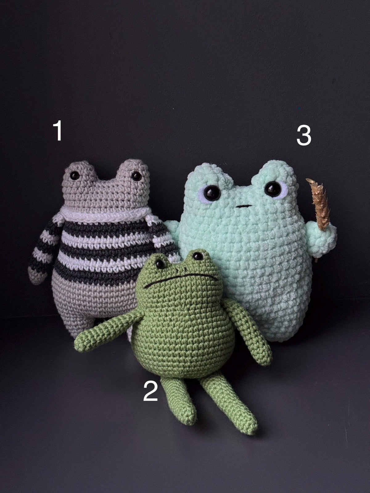 Crochet Frog Plush – Handmade Frog Toy, Soft Amigurumi Frog, Cute Frog Doll, Cozy Frog Decor