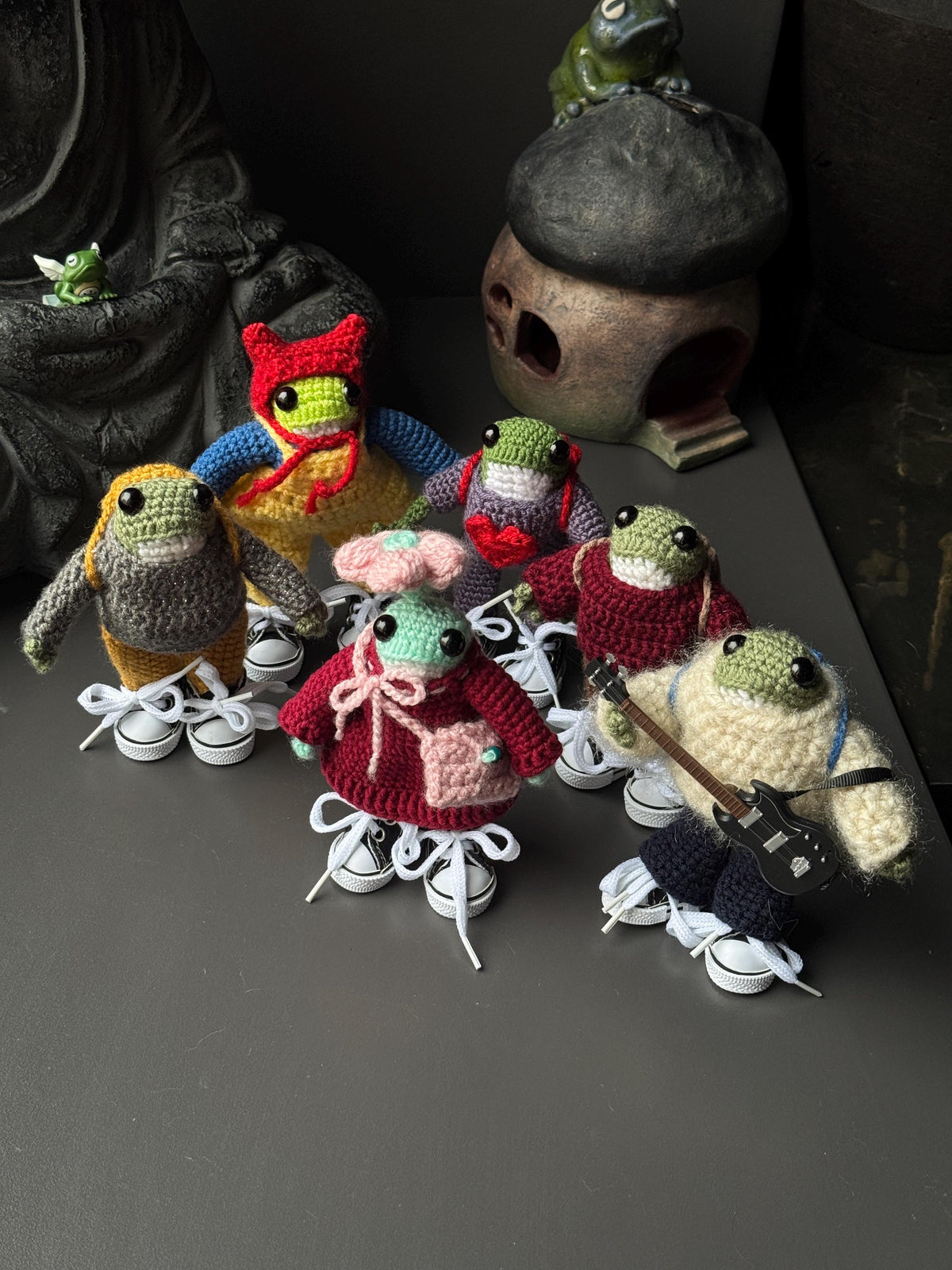 Poseable Crochet Frog Figurines – Handmade Mini Frogs with Metal Armature, Dressed Collectible