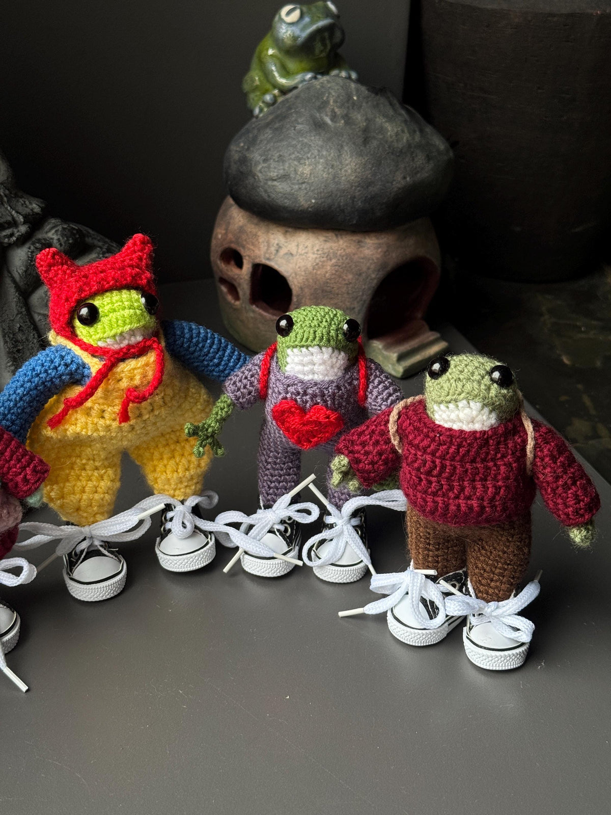 Poseable Crochet Frog Figurines – Handmade Mini Frogs with Metal Armature, Dressed Collectible