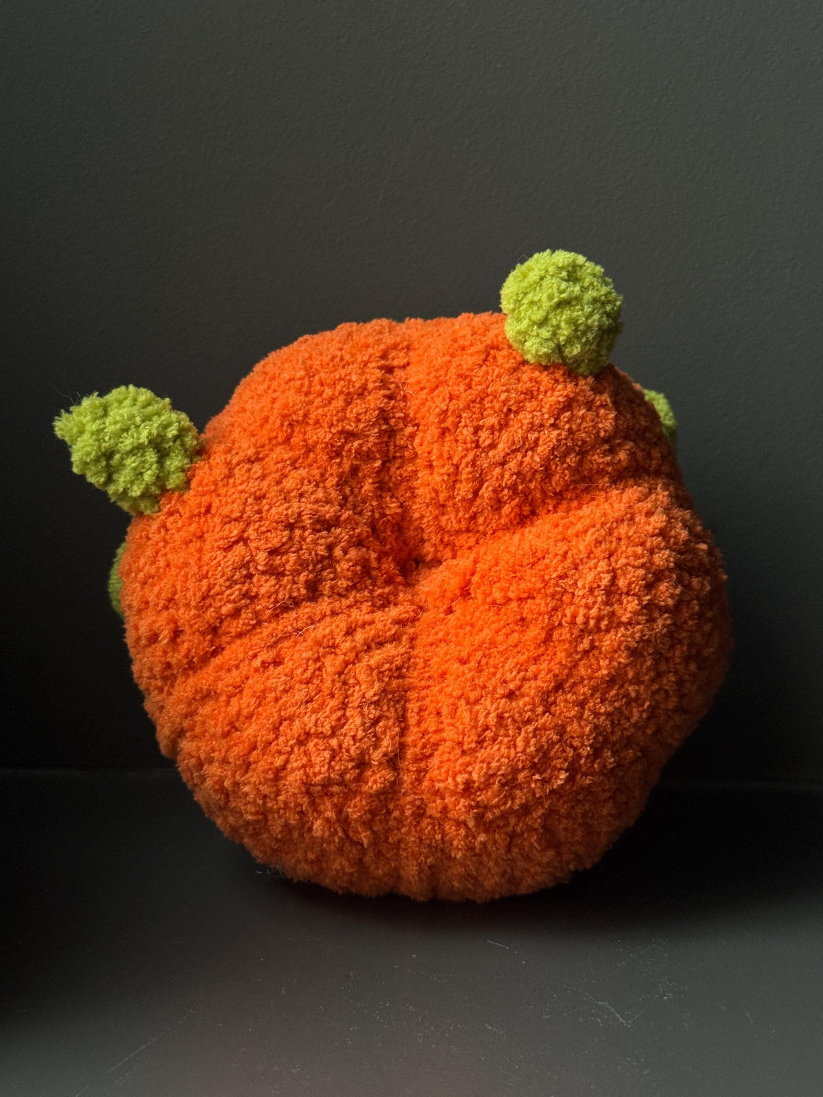 Handmade Plush Frog Toy – Soft Velvet Crochet Frog, Cute Amigurumi Frog Doll