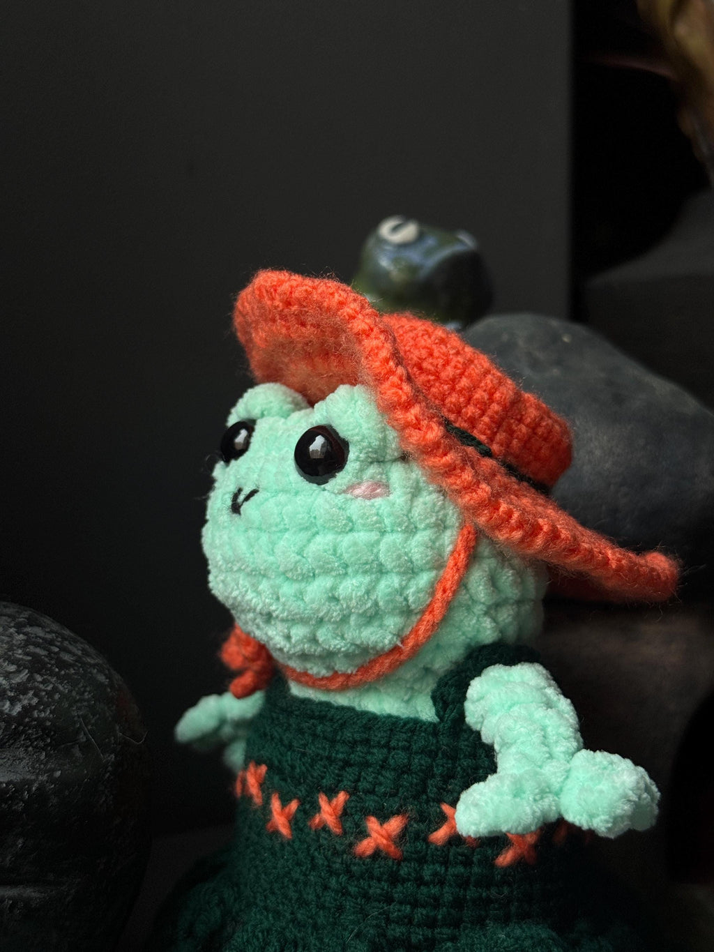 Handmade Plush Frog Toy – Soft Velvet Crochet Frog, Cute Amigurumi Frog Doll
