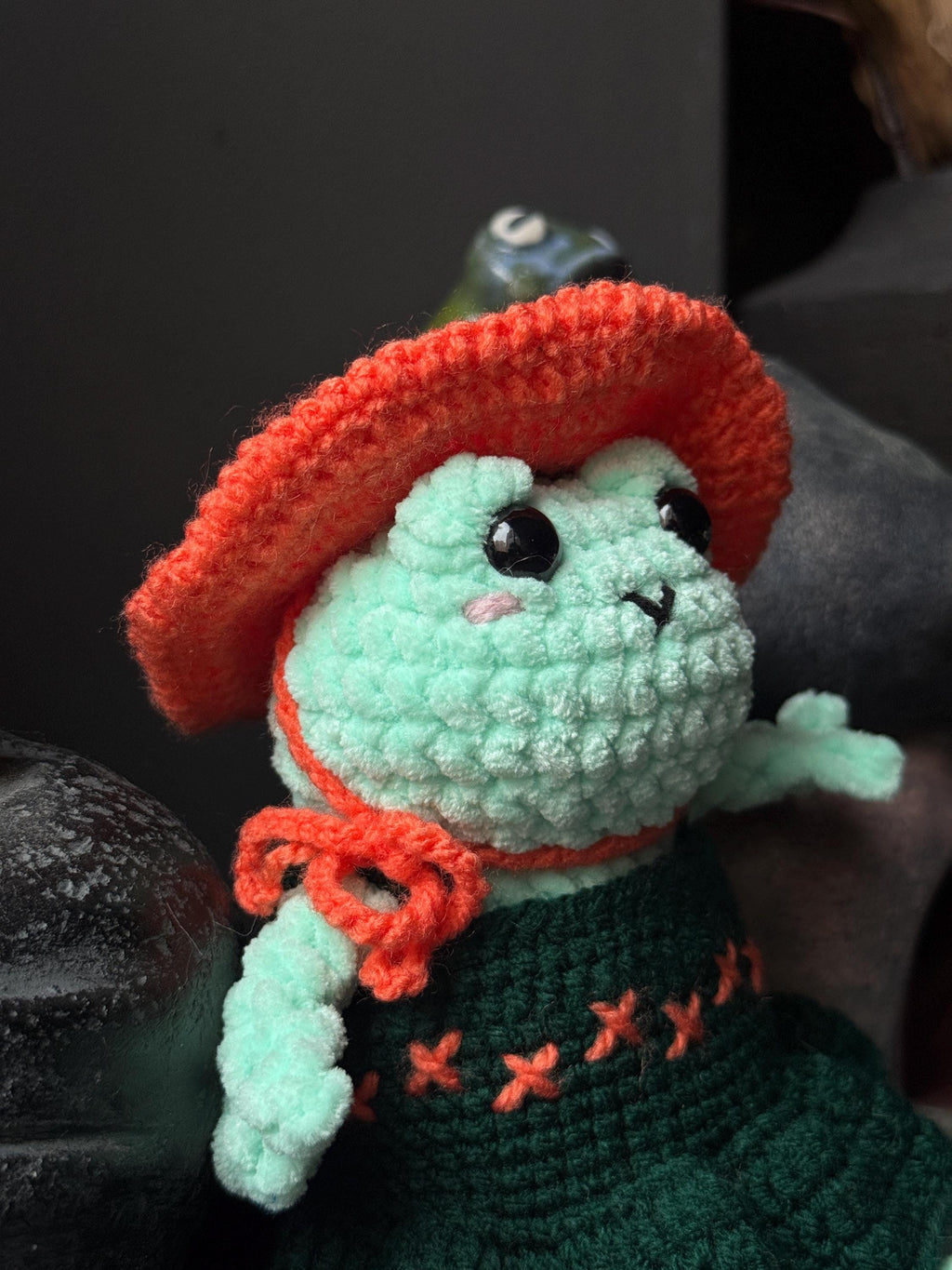 Handmade Plush Frog Toy – Soft Velvet Crochet Frog, Cute Amigurumi Frog Doll
