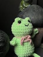 Handmade Plush Frog Toy – Soft Velvet Crochet Frog, Cute Amigurumi Frog Doll