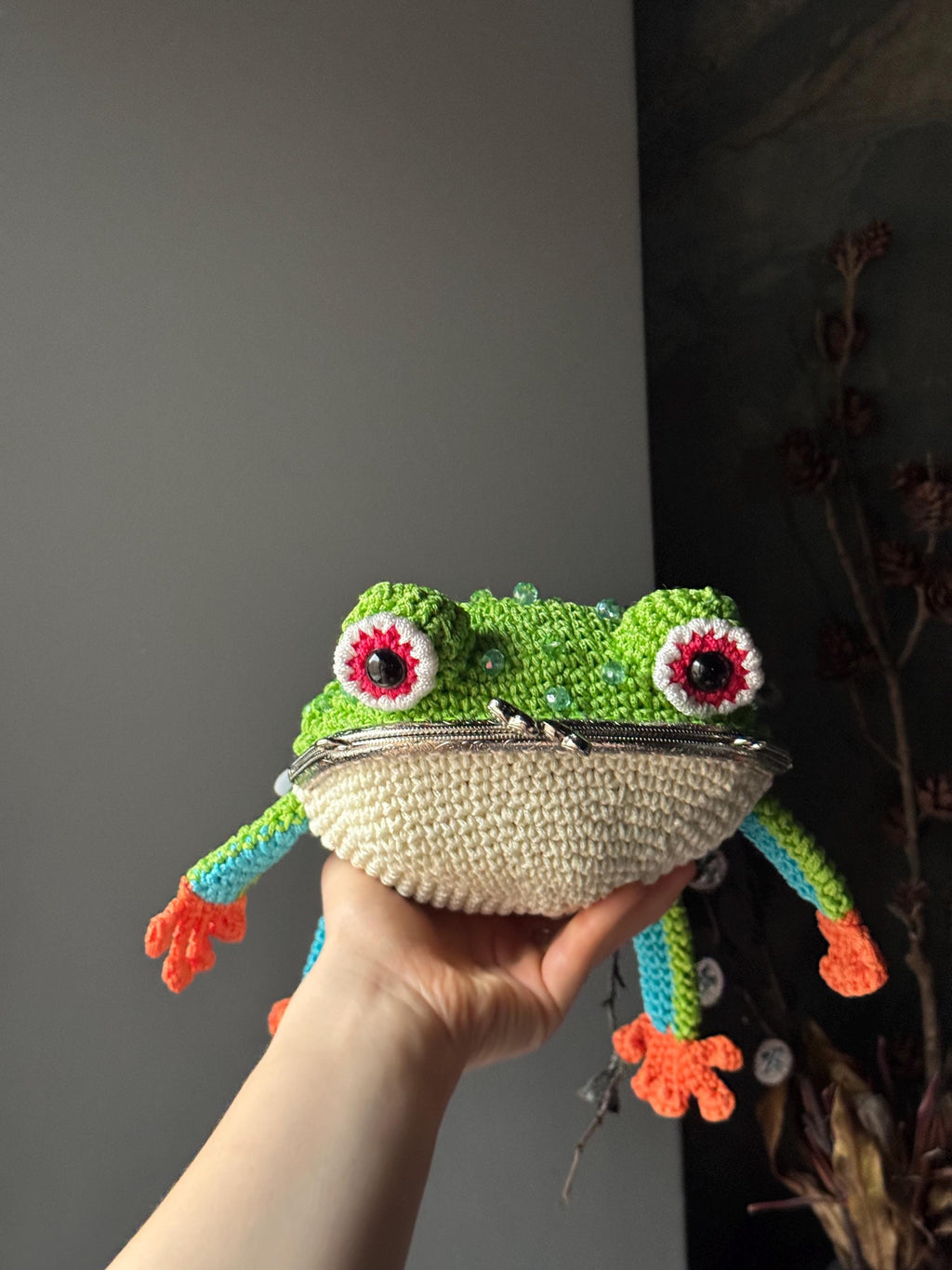 Tree Frog Crochet Bag – Handmade Shoulder & Crossbody Bag