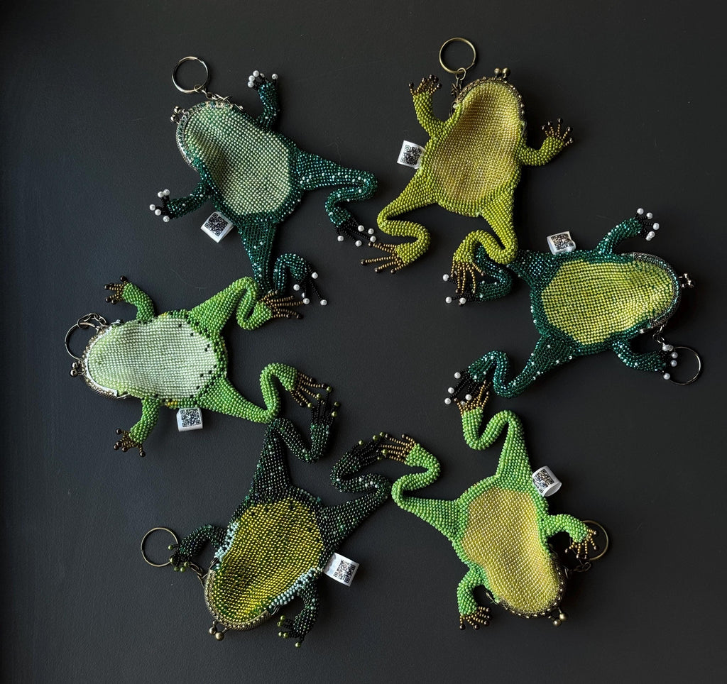 Beaded Frog Keychain. Handmade Frog Charm. Lucky Frog Gift