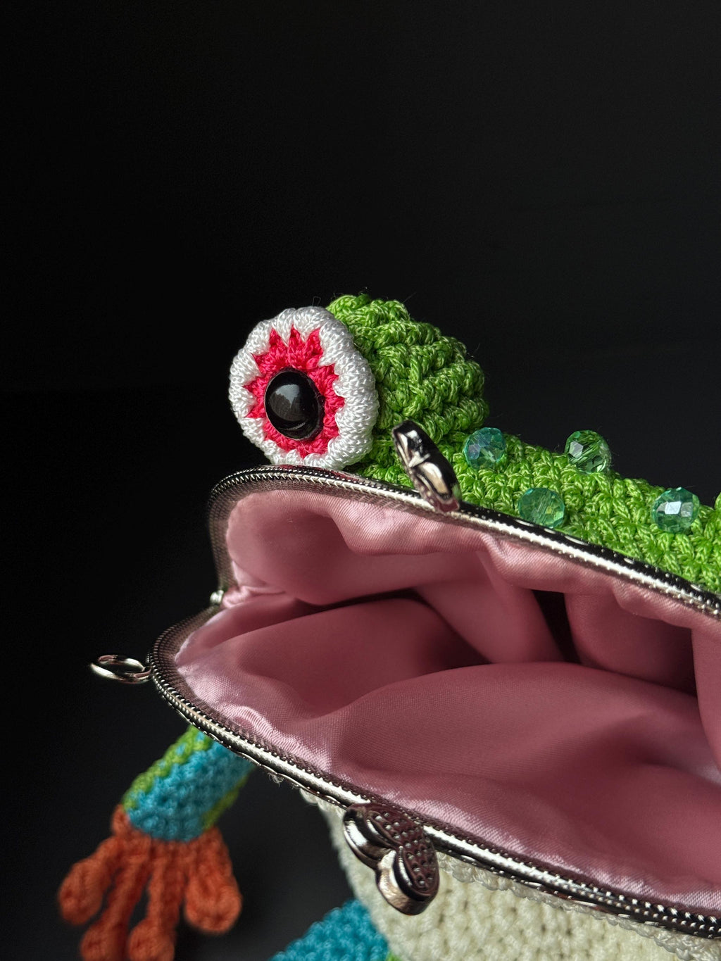 Tree Frog Crochet Bag – Handmade Shoulder & Crossbody Bag