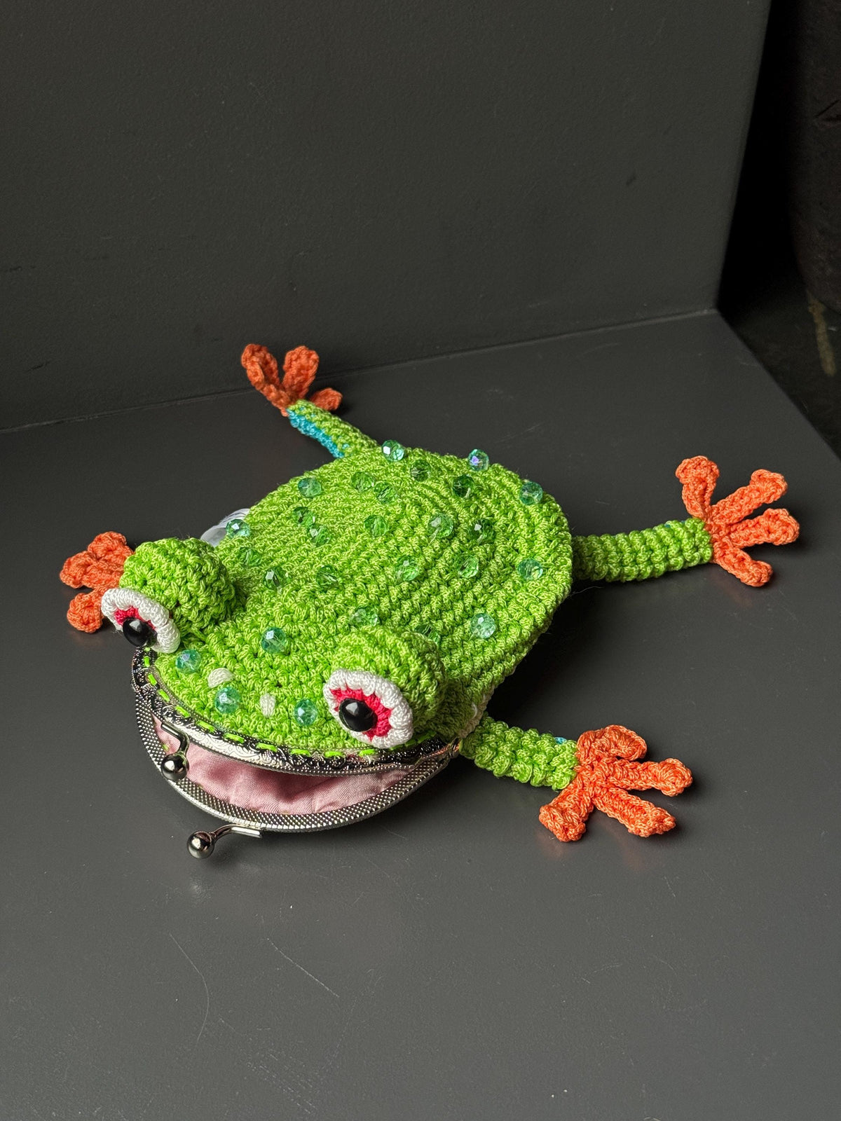 Tree Frog Wallet — Crocheted Tree Frog Purse for Cards, Cash & Makeup Essentials