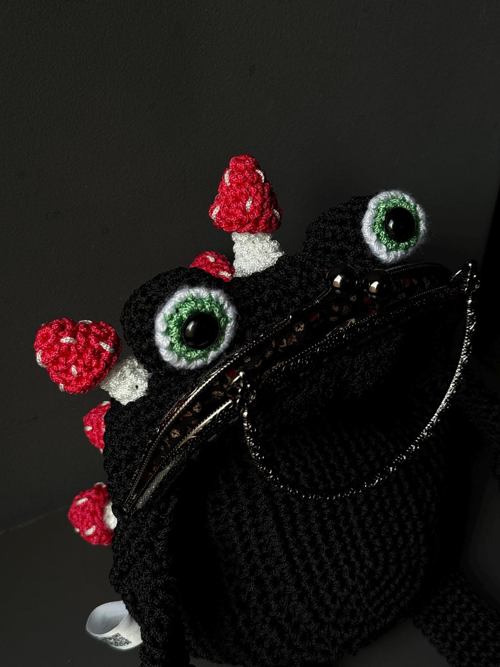 Forest Frog Bag — Goblincore Crochet Toad Purse with Mushrooms — Cottagecore Crossbody — Handmade Kaeru Frog Bag