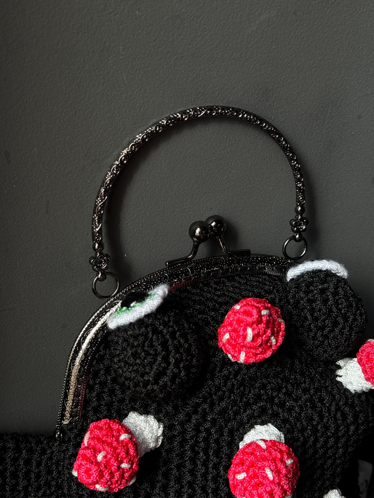 Forest Frog Bag — Goblincore Crochet Toad Purse with Mushrooms — Cottagecore Crossbody — Handmade Kaeru Frog Bag