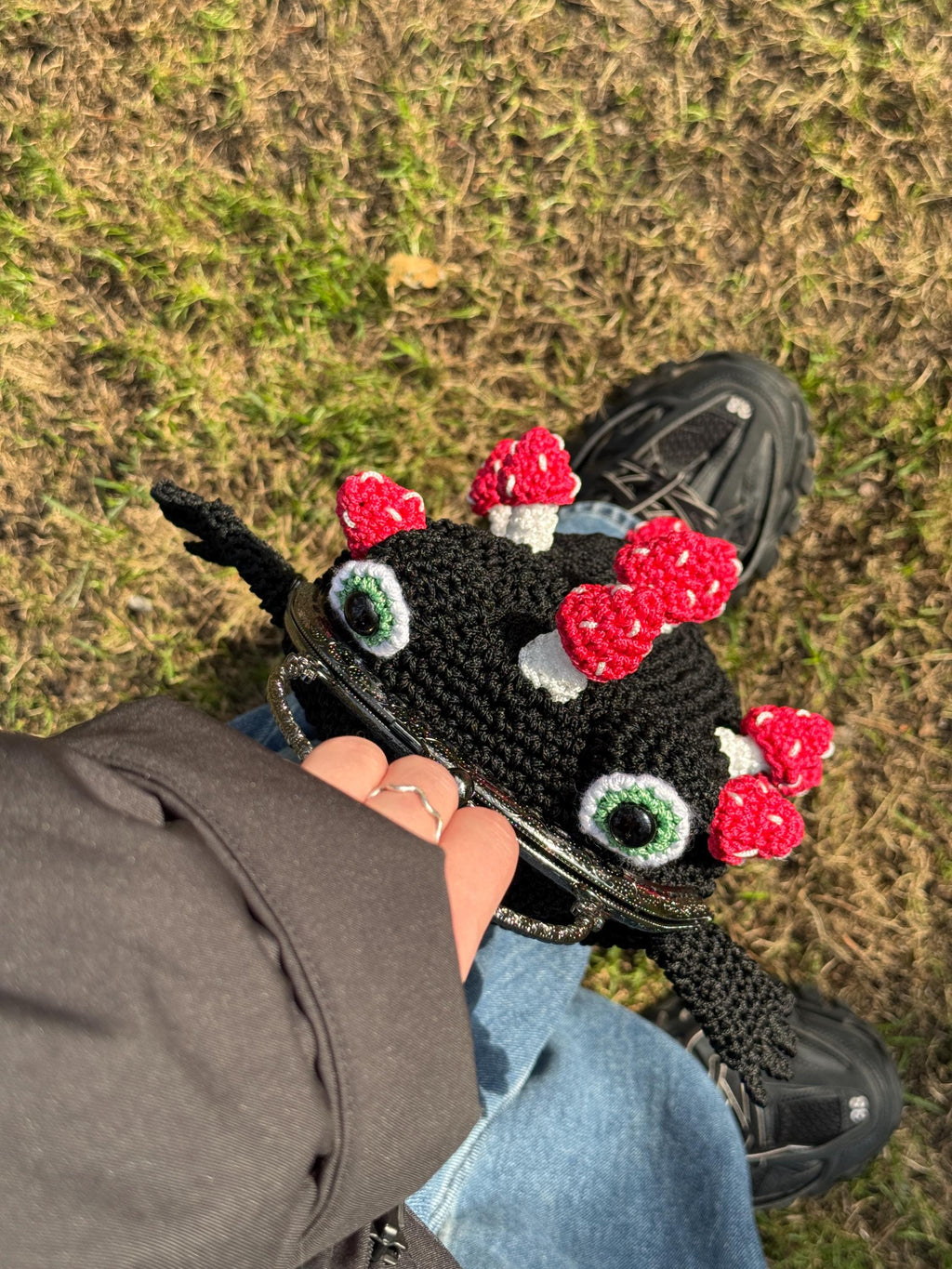 Forest Frog Bag — Goblincore Crochet Toad Purse with Mushrooms — Cottagecore Crossbody — Handmade Kaeru Frog Bag