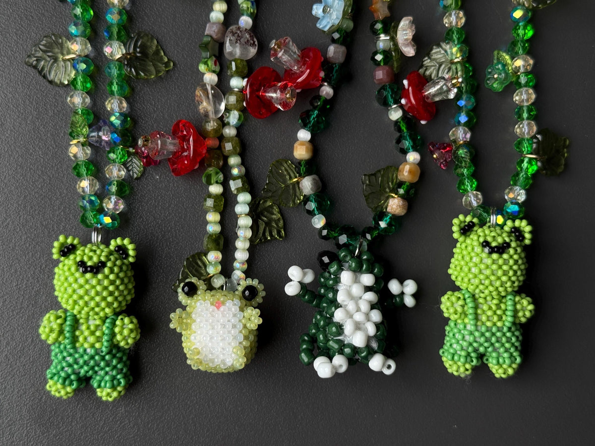 Beaded Necklace with Frog Charm – Forest Aesthetic Jewelry, Nature Inspired Necklace