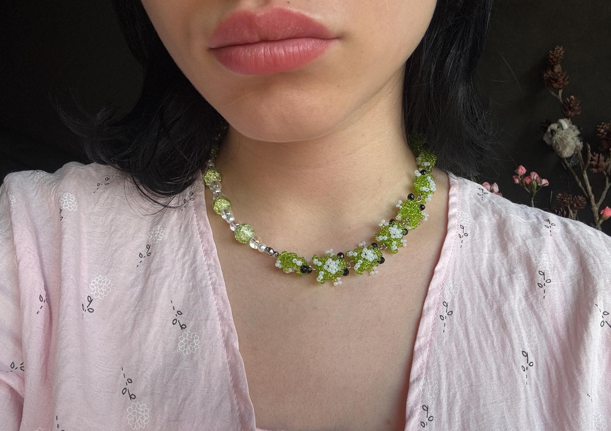 Beaded Frog Jewelry Set – Green Frog Necklace, Bracelet & Earrings