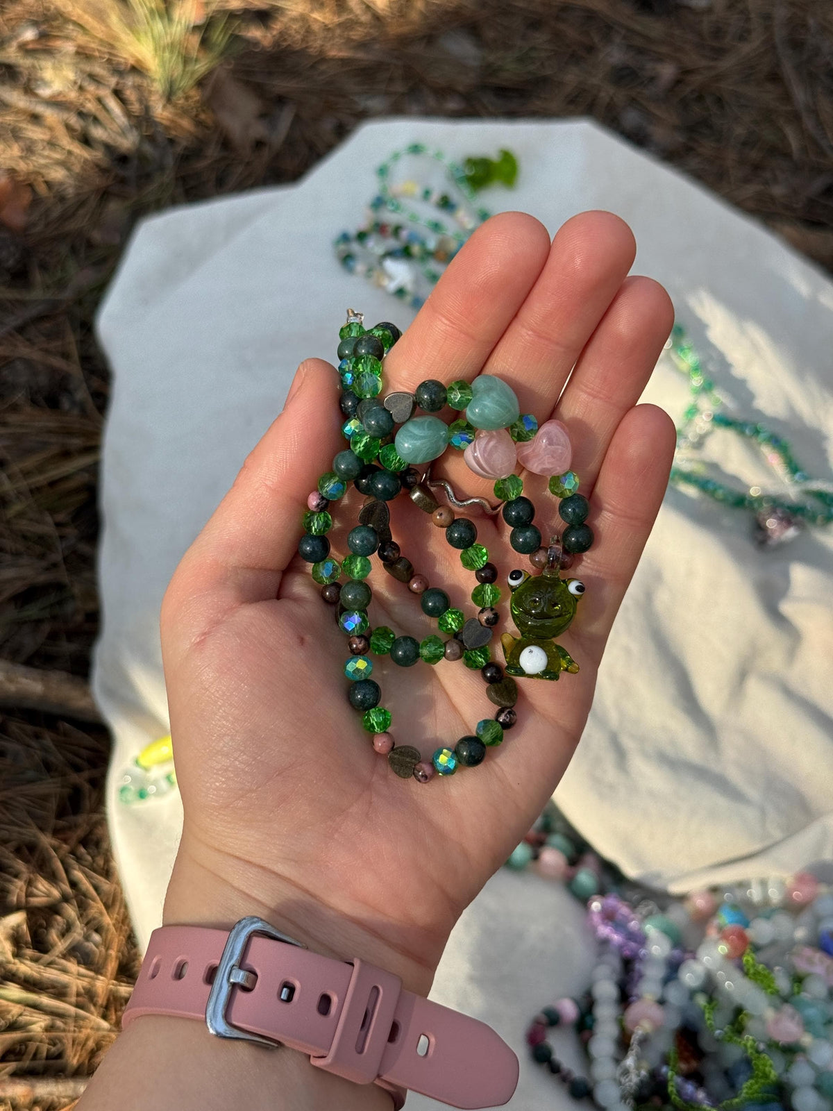 Forest Frog Stone Necklaces – Handmade Natural Stone Jewelry with Frog Pendants