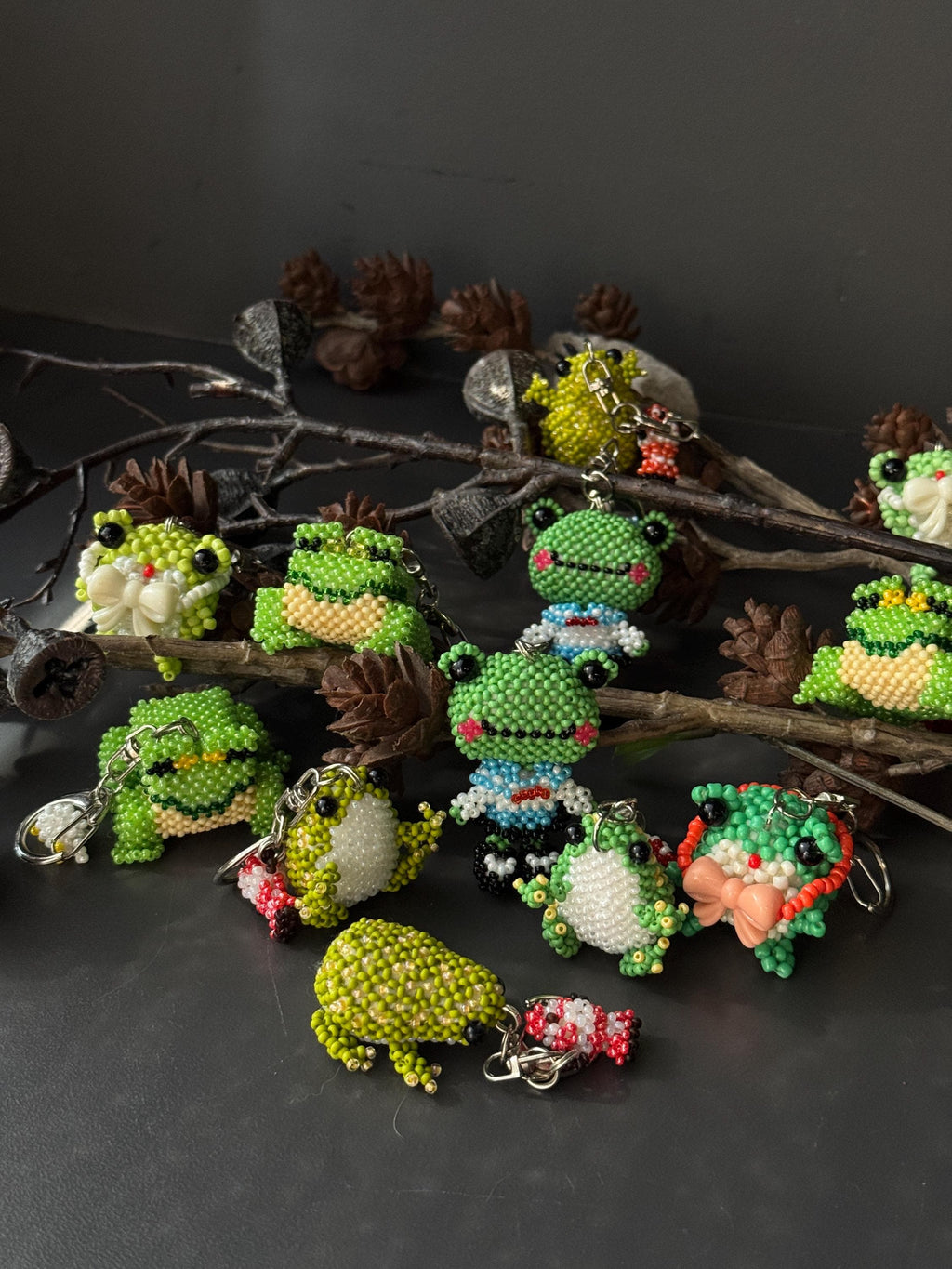 Handmade Beaded Frog Keychain, Cute Frog Charm, Frog Keyring, Gift for Frog Lovers