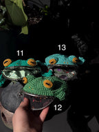 Frog Wallet — Crocheted Frog Purse for Cards, Cash & Makeup Essentials