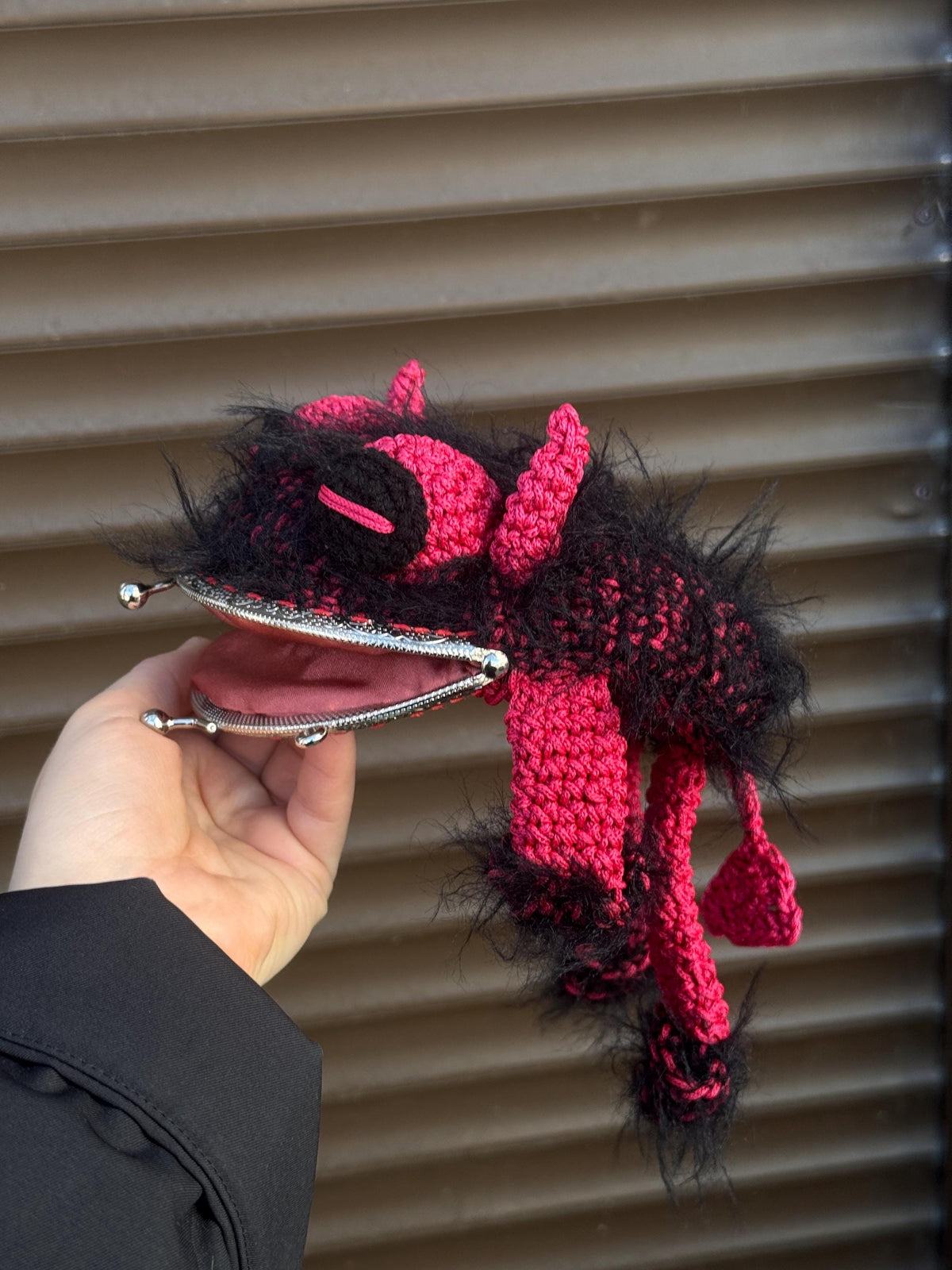 Frog Wallet — Crocheted Frog Purse for Cards, Cash & Makeup Essentials