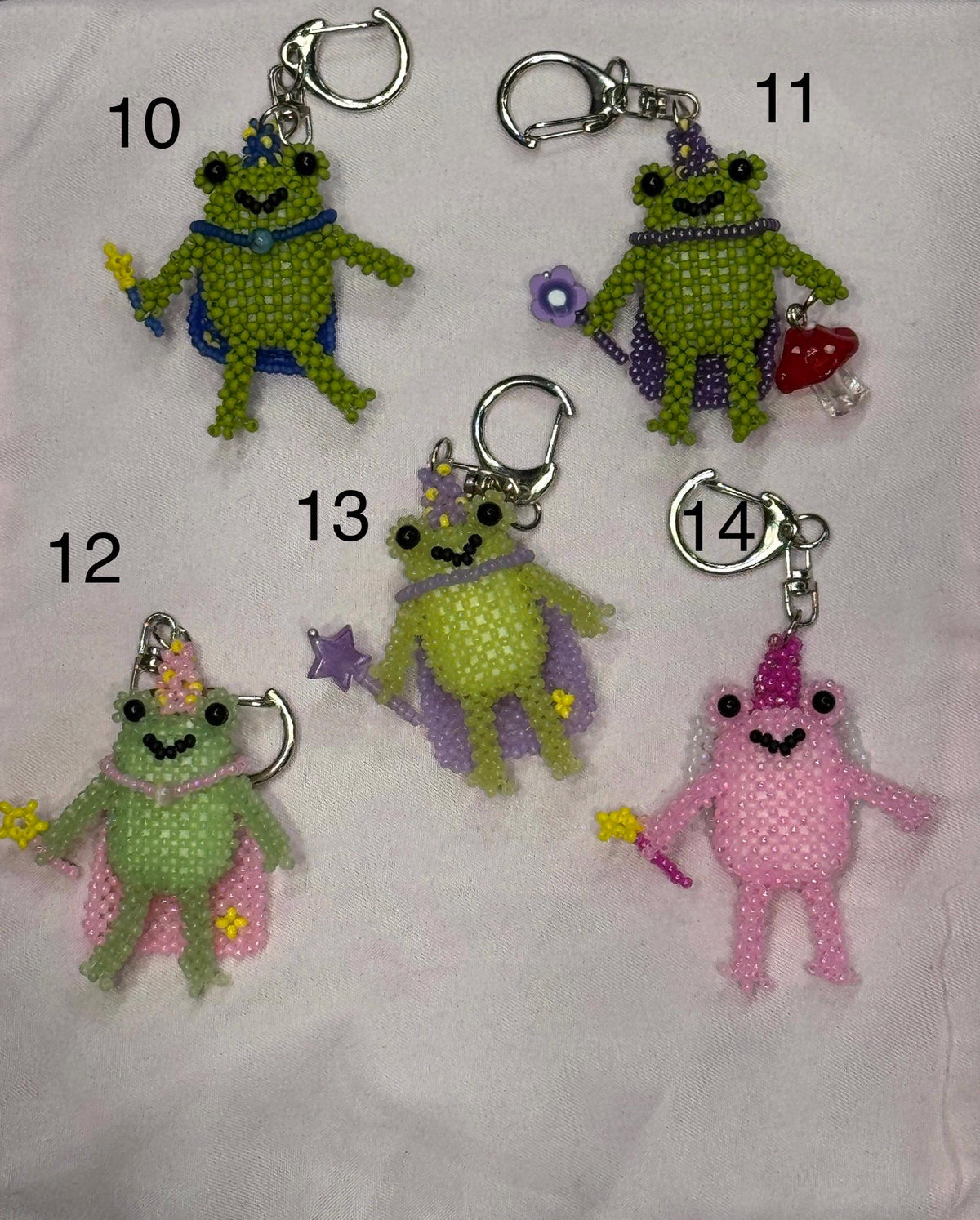 Handmade Beaded Frog Wizard Keychain, Cute Frog Charm, Frog Keyring, Gift for Frog Lovers