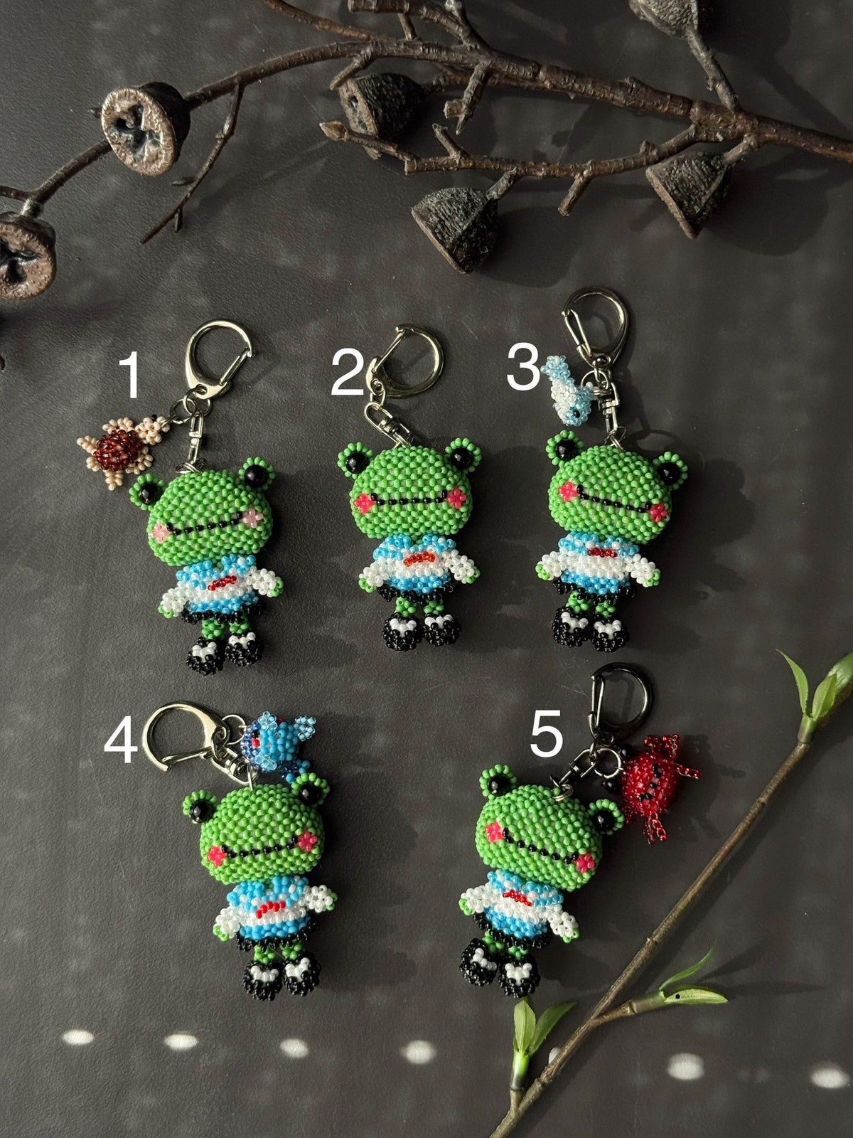 Handmade Beaded Frog Keychain, Cute Frog Charm, Frog Keyring, Gift for Frog Lovers