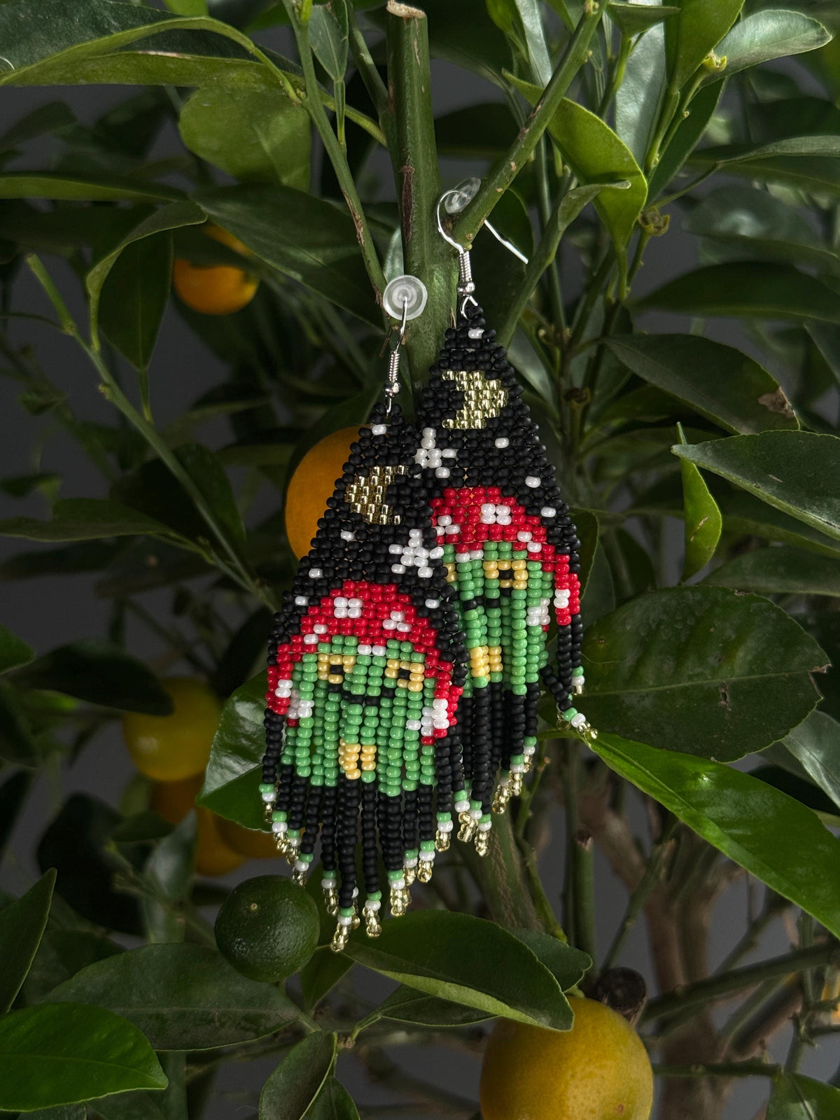 Beaded Frog Earrings – Handmade Goblincore Toad Jewelry, Witchy Cottagecore Seed Bead Statement Earrings, Unique Frog Lover Gift
