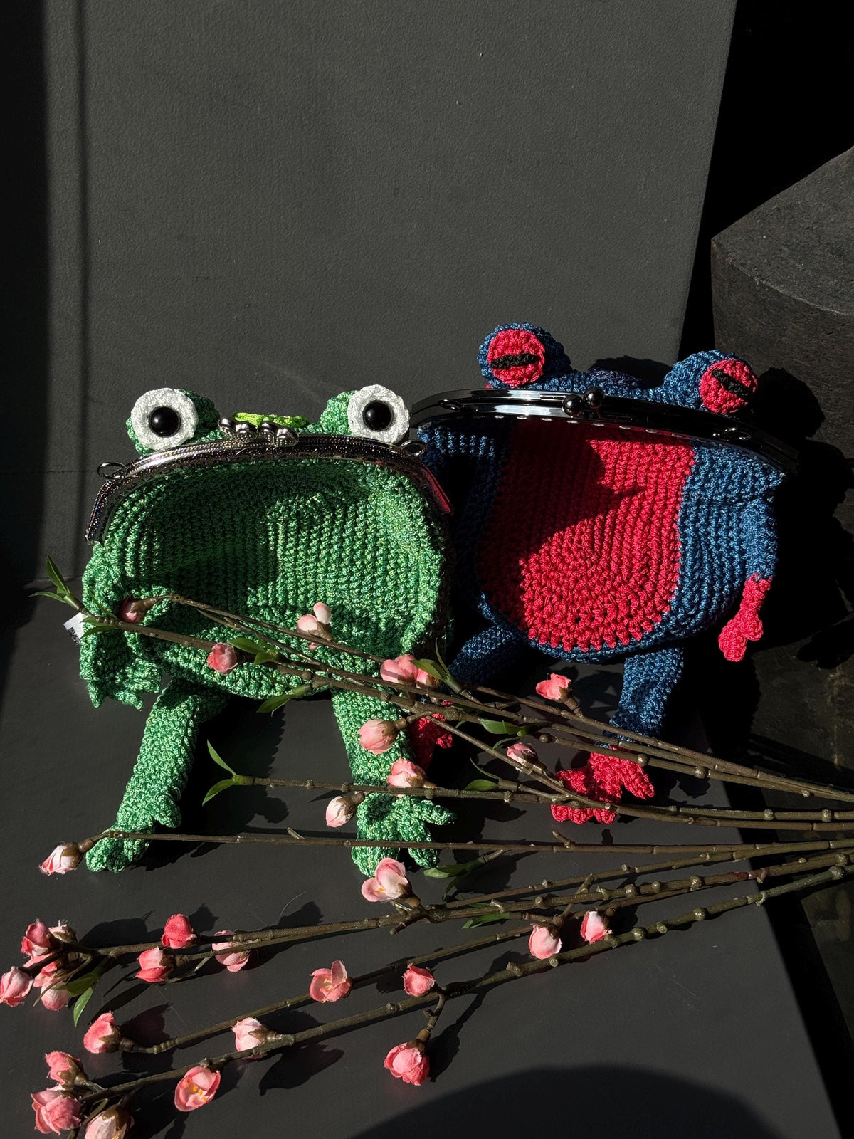 Poison Dart Frog Purse – Frogcore Bag | Handmade Gift