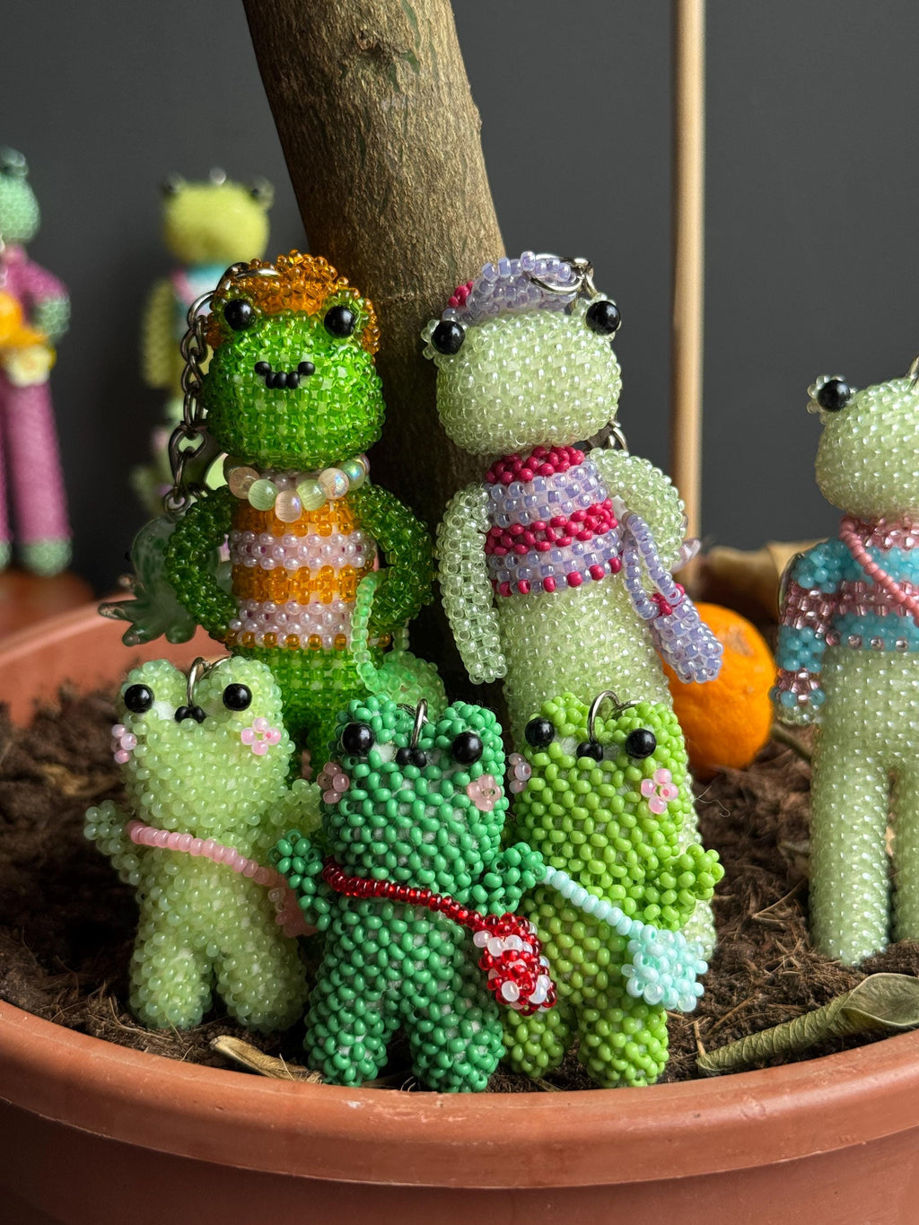 Handmade Beaded Frog Keychain, Cute Frog Charm, Frog Keyring, Gift for Frog Lovers